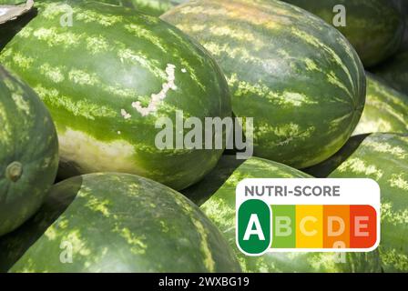 Wassermelonen, Stapel, Obst, Obst, Obst, Nutri-Score-Siegel, Ernährungsqualität, Orientierung, Lebensmittel Stockfoto