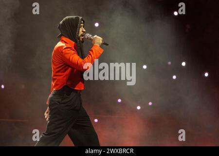 Chicago, USA. März 2024. Sänger Bad Bunny (Benito Antonio Martínez Ocasio) während der Most Wanted Tour im United Center am 28. März 2024 in Chicago, Illinois (Foto: Daniel DeSlover/SIPA USA) Credit: SIPA USA/Alamy Live News Stockfoto