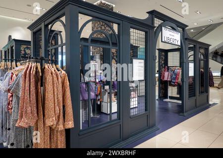Nordstrom Women's Flagship Store Interior in New York City, USA 2024 Stockfoto