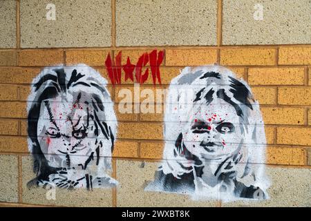 Wolverhampton, Großbritannien - 29. März 2024: Street Art im Banksy-Stil Stockfoto