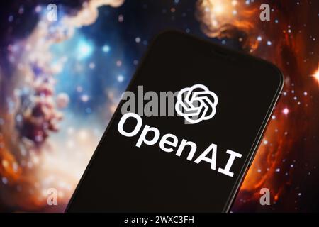KIEW, UKRAINE - 17. MÄRZ 2024 OpenAI-Logo auf dem iPhone-Display mit Hintergrund der künstlichen Intelligenz futuristischen Ai-generierten Bild Nahaufnahme Stockfoto