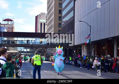 Des Moines, Iowa, USA - 16. März 2024: St. Patrick Parade in des Moines Iowa Stockfoto