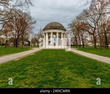 Washington DC – USA – 22. März 2024 das District of Columbia war Memorial, ein kuppelförmiger Doric-Tempel, erinnert an die Bürger des District of Stockfoto