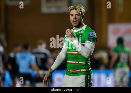 Newcastle, Großbritannien. Januar 2024. Ollie Hassell-Collins von Leicester Tigers sieht beim Gallagher Premiership-Spiel zwischen den Newcastle Falcons und Leicester Tigers im Kingston Park, Newcastle am Freitag, den 29. März 2024. (Foto: Chris Lishman | MI News) Credit: MI News & Sport /Alamy Live News Stockfoto