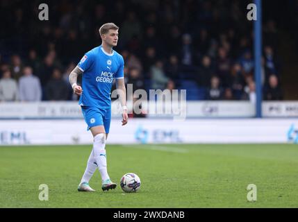 Peterborough, Großbritannien. März 2024. Josh Knight (PU) beim Spiel Peterborough United gegen Carlisle United EFL League One im Weston Homes Stadium, Peterborough, Cambridgeshire, am 29. März 2024. Quelle: Paul Marriott/Alamy Live News Stockfoto