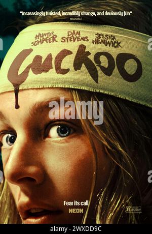 Cuckoo (2024) von Tilman Singer mit Hunter Schafer, Dan Stevens und Jessica Henwick. Ein 17-jähriges Mädchen wird gezwungen, mit ihrer Familie in ein Resort zu ziehen, wo die Dinge nicht so sind, wie sie scheinen. US-Poster mit einem Blatt.***NUR REDAKTIONELLE VERWENDUNG*** Credit: BFA / Neon Stockfoto