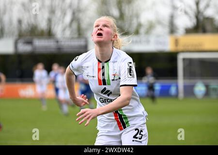 Oostakker, Belgien. 30. März 2024. Linde Veefkind (25) von OHL, dargestellt während eines Frauenfußballspiels zwischen KAA Gent und OH Leuven am 2. Spieltag von PO1 in der Saison 2023-2024 der belgischen Lotto Womens Super League, am Samstag, den 24. März 2024 in Oostakker, BELGIEN. Quelle: Sportpix/Alamy Live News Stockfoto