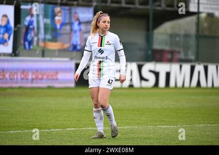 Oostakker, Belgien. 30. März 2024. ELISA Carravetta (47) von OHL während eines Frauenfußballspiels zwischen KAA Gent und OH Leuven am 2. Spieltag von PO1 in der Saison 2023-2024 der belgischen Lotto Womens Super League am Samstag, 24. März 2024 in Oostakker, BELGIEN. Quelle: Sportpix/Alamy Live News Stockfoto