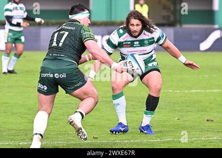 Treviso, Italien. 30. März 2024. Spielaktionen und Spielerbilder während der 13. Runde des Spiels RUGBY - UNITED RUGBY CHAMPIONSHIP zwischen BENETTON RUGBY und CONNACHT im Monigo Stadium, Italien am Â 30. März 2024 während des Spiels Benetton Rugby vs Connacht Rugby, United Rugby Championship Match in Treviso, Italien, März 30 2024 Guthaben: Unabhängige Fotoagentur/Alamy Live News Stockfoto