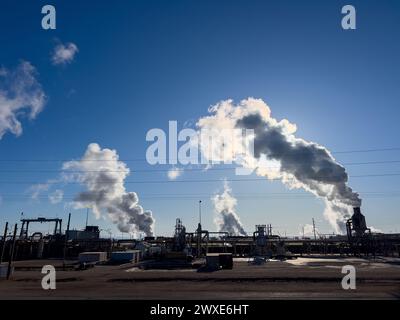 Dampf aus einem geothermischen Kraftwerk am Salton Sea, Imperial County, Kalifornien Stockfoto