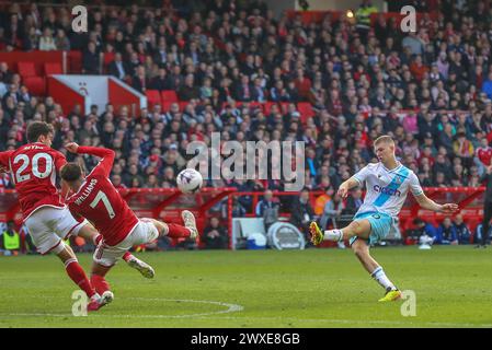 Adam Wharton von Crystal Palace macht beim Premier League-Spiel Nottingham Forest gegen Crystal Palace am City Ground, Nottingham, Großbritannien, 30. März 2024 (Foto: Gareth Evans/News Images) Stockfoto