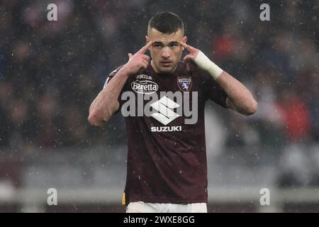 Turin, Italien. 30. März 2024. Alessandro Buongiorno von Torino FC. Gesten während des Fußballspiels der Serie A zwischen Torino FC und AC Monza. Quelle: Nicolò Campo/Alamy Live News Stockfoto