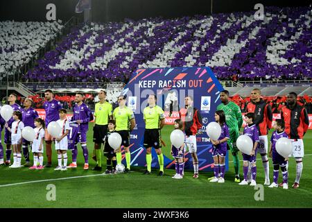 Florenz, Italien. 30. März 2024. Spieler posieren vor dem Spiel der Serie A Tim zwischen Fiorentina und Mailand - Serie A TIM im Artemio Franchi Stadion - Sport, Fußball - Florenz, Italien - Sonntag, 30. März 2024 (Foto: Massimo Paolone/LaPresse) Credit: LaPresse/Alamy Live News Stockfoto