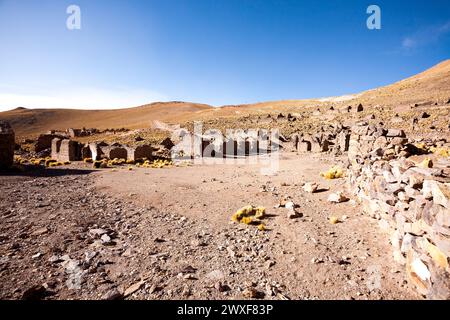 Geisterdorf in Andenplateaus, Bolivien. verlassenen Mine. San Antonio de Lipez Stockfoto