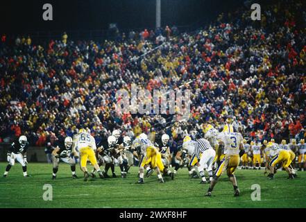 Pennsylvania State University vs. University of Pittsburg, traditionelle Fußballrivalität, Beaver Stadium, State College, Pennsylvania, USA Stockfoto