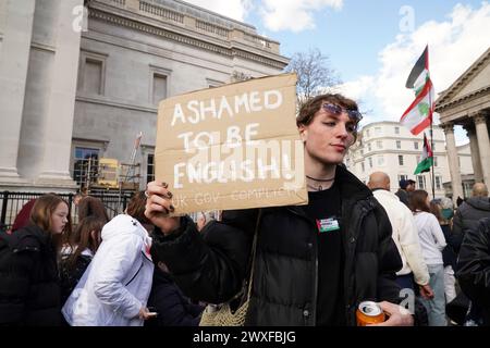 Central London, 30. März 2024, Großbritannien: Heute marschierten Zehntausende vom Russell Square zum Trafalgar Square, auf dem nun elften marsch in Folge in London, um einen Waffenstillstand in Gaza zu fordern. Der marsch blieb friedlich. Quelle: Natasha Quarmby/Alamy Live News Stockfoto