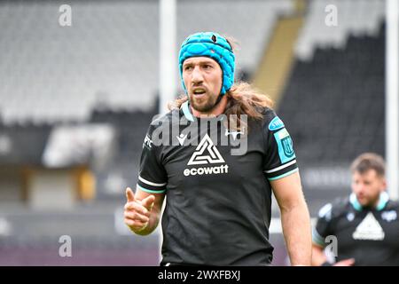 Swansea, Wales. 30. März 2024. Justin Tipuric von Ospreys während des 13. Runde-Spiels der United Rugby Championship (URC) zwischen Ospreys und Emirates Lions im Swansea.com Stadium in Swansea, Wales, Großbritannien am 30. März 2024. Quelle: Duncan Thomas/Majestic Media. Stockfoto