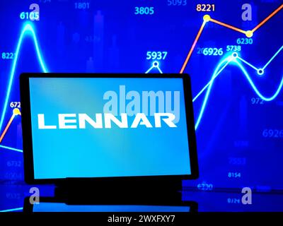 Deutschland. 30. März 2024. In dieser Abbildung ist ein Logo der Lennar Corporation auf einem Tablet zu sehen. (Foto von Igor Golovniov/SOPA Images/SIPA USA) *** ausschließlich für redaktionelle Nachrichten *** Credit: SIPA USA/Alamy Live News Stockfoto