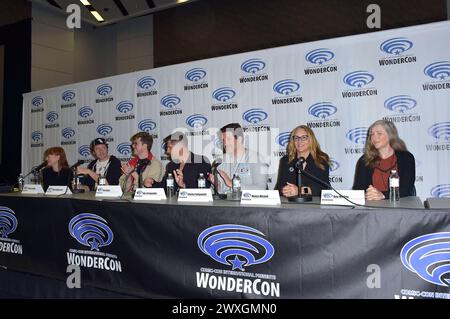 Brooke Keesling, Mike Hollingsworth, Alex Salyer, Vlas Parlapanides, Charley Parlapanides, Monica Mitchell und Amy Winfrey beim Monsters of Adult Animation Panel auf der WonderCon 2024 im Anaheim Convention Center. Anaheim, 30.03.2024 *** Brooke Keesling, Mike Hollingsworth, Alex Salyer, Vlas Parlapanides, Charley Parlapanides, Monica Mitchell und Amy Winfrey beim Monsters of Adult Animation Panel auf der WonderCon 2024 im Anaheim Convention Center Anaheim, 30 03 2024 Foto:xD.xStarbuckx/xFuturexImagex wondercon 4450 Stockfoto