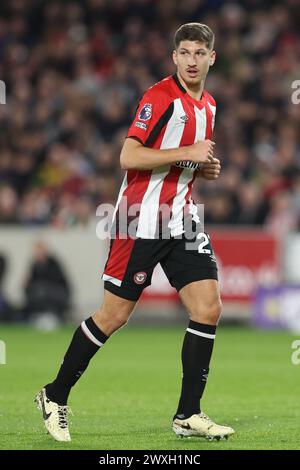 London, Großbritannien. 30. März 2024. Vitaly Janelt aus Brentford während des Premier League-Spiels im Gtech Community Stadium, London. Der Bildnachweis sollte lauten: Paul Terry/Sportimage Credit: Sportimage Ltd/Alamy Live News Stockfoto