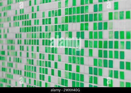 Keramik Grün Weiß Mosaikfliese Quadratische Wand Textur Hintergrund Badezimmer Wc Boden Bad Struktur Hintergrund. Stockfoto