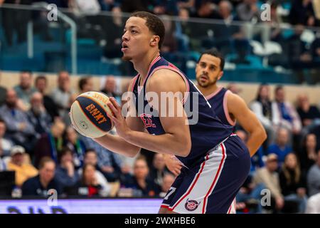 LEIDEN, NIEDERLANDE - MÄRZ 30: Moussa Noterman von RSW Lüttich Basket Freiwurf während des BNXT League Elite Gold Matches zwischen Zorg en Zekerheid Leide Stockfoto