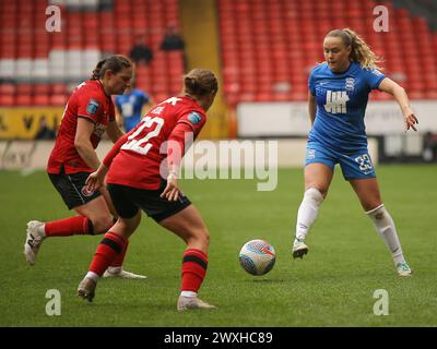 London, Großbritannien. 31. März 2024. London, England, März 31 2024: Charlie Devlin (23 Birmingham City) in Aktion während des FA Womens Championship-Spiels zwischen Charlton Athletic und Birmingham City im Valley in London. (Jay Patel/SPP) Credit: SPP Sport Press Photo. /Alamy Live News Stockfoto