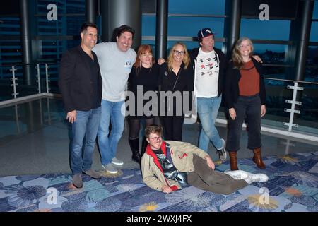 Vlas Parlapanides, Charley Parlapanides, Brooke Keesling, Alex Salyer, Monica Mitchell, Mike Hollingsworth und Amy Winfrey beim 'Monsters of Adult Animation' Panel auf der WonderCon 2024 im Anaheim Convention Center. Anaheim, 30.03.2024 Stockfoto