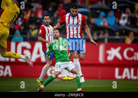 Girona, Spanien. 31. März 2024. David Lopez (Girona FC) während eines La Liga EA Sports Spiels zwischen Girona FC und Real Betis im Estadio Municipal de Montilivi in Girona, Spanien am 31. März 2024. Foto von Felipe Mondino Credit: Unabhängige Fotoagentur/Alamy Live News Stockfoto