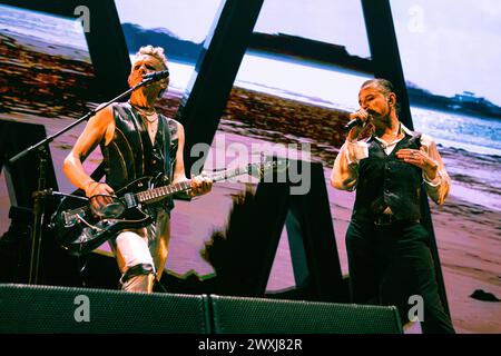 Mailand, Italien. 30. März 2024. Die englische Poprock-Band Depeche Mode trat am 30. März 2024 live im Forum in Mailand auf. (Foto: Maria Laura Arturi/NurPhoto) Credit: NurPhoto SRL/Alamy Live News Stockfoto