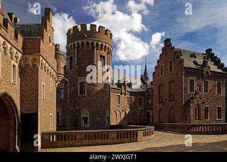 Schloss Paffendorf, beliebtes Ausflugsziel, Bergheim, Rhein-Erft-Bezirk, Rheinisches Braunkohlegebiet, Nordrhein-Westfalen, Deutschland Stockfoto