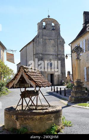 Das hübsche Dorf Fanlac liegt auf dem Gipfel der Hügel des Vézère-Tals im Périgord Noir. Das ist das Land von Jacquou-le-Croquant, Held von Stockfoto