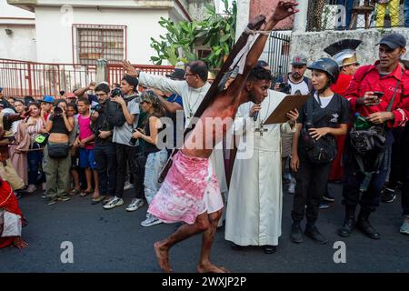 Seit 1986 wird die Darstellung der Passion Christi in Caracas in El Morro in Petare, im Stadtteil El Nazareno, aufgeführt Stockfoto