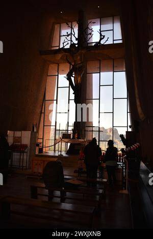 Sedona, Arizona. USA 31. Dezember 2019. Die Kapelle des Heiligen Kreuzes römisch-katholische Kirche. Ein Traum von Marguerite Brunswig Staude für dieses Haus. Stockfoto