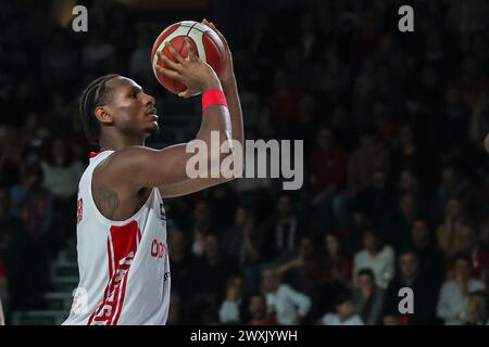 Varese, Italien. 30. März 2024. Skylar Spencer #7 von Pallacanestro Varese OpenJobMetis wurde am 30. März 2024 während des LBA Lega Basket In Aktion gesehen, Einem Spiel der regulären Saison 2023/24 zwischen Pallacanestro Varese OpenJobMetis und Germani Brescia in der Itelyum Arena, Varese, Italien - Foto FCI/Fabrizio Carabelli (Foto: FCI/Fabrizio Carabelli/SIPA USA) Credit: SIPA USA/Alamy Live News Stockfoto