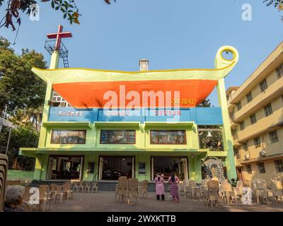 HISTORISCHE ARCHITEKTUR-ALTER UHRENTURM-SURAT GUJARAT INDIEN Stockfoto