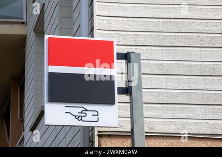 Bordeaux , Frankreich - 03 12 2024 : societe generale rot-schwarzes Logo Marke der französischen Bankagentur Stockfoto