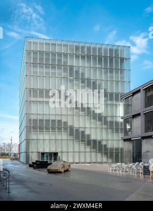 Bregenz, Österreich - 15. März 2024: Das Kunsthaus Bregenz zeigt internationale zeitgenössische Kunst in wechselnden Ausstellungen Stockfoto