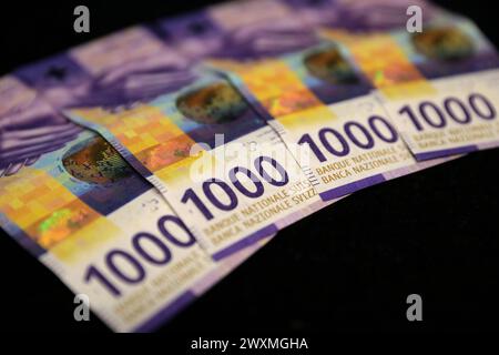 1,000,- SFR Geldnoten in Schweizer Franken SFr. Symbolbild. Geldnoten in Schweizer Franken SFr. Symbolbild. Zürich Zürich Schweiz *** 1 000, SFR Banknoten in Schweizer Franken SFr Symbol Bilde Banknoten in Schweizer Franken SFr Symbol Bild Zürich Schweiz Stockfoto