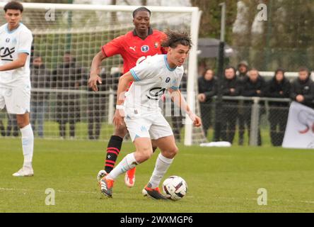 Rennes, Frankreich. 31. März 2024. Gael Lafont Olympique de Marseille beim Gambardella Cup, Viertelfinalspiel zwischen Stade Rennais und Olympique de Marseille am 31. März 2024 im Stadion La Piverdière Nord in Rennes, Frankreich - Foto Laurent Lairys/DPPI Credit: DPPI Media/Alamy Live News Stockfoto