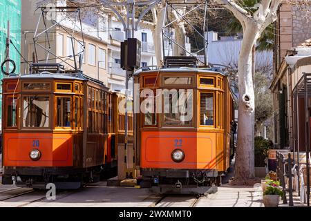 Oldtimer-Straßenbahnen in Port de Soller, Mallorca, Spanien Stockfoto