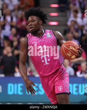 Bonn, Deutschland. 30. März 2024. Brian Fobbs (Bonn), Telekom Baskets Bonn vs. Rasta Vechta, easyCredit BBL, 25. Spieltag, Bonn, 30.03.2024. Quelle: Jürgen Schwarz/Alamy Live News Stockfoto