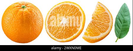 Set aus Orangenfrüchten, Orangenscheiben und grünem Blatt auf weißem Hintergrund. Datei enthält Beschneidungspfad. Stockfoto