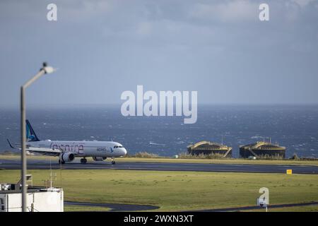 Ponta Delgada, Azoren - 28.03.2024: Landung Airbus A321LR Flugzeug - Inspire - von SATA Azores Airlines am Flughafen Joao Paulo II in Ponta Delgada, Sao M Stockfoto