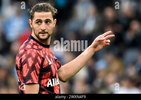 Adrien Rabiot vom Juventus FC Gesten während des Aufwärmens des Fußballspiels der Serie A zwischen SS Lazio und Juventus FC im Olimpico-Stadion in Rom (Italien) am 30. März 2024. Stockfoto