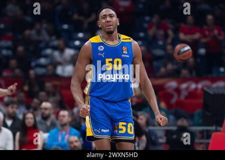Belgrad, Serbien, 14. März 2023. Bonzie Colson von Maccabi Playtika Tel Aviv reagiert auf das Spiel der Turkish Airlines EuroLeague 2023/2024, Runde 29 zwischen Crvena Zvezda Meridianbet Belgrad und Maccabi Playtika Tel Aviv in der Aleksandar Nikolic Hall in Belgrad. März 2023. Quelle: Nikola Krstic/Alamy Stockfoto