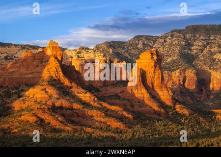 Erosionsgebiete, Frühwinter, in der Nähe von Sedona, Arizona., USA, von Dominique Braud/Dembinsky Photo Assoc Stockfoto