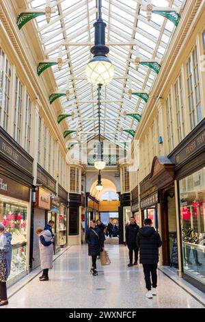 Glasgow Schottland: 12. Februar 2024: Die Argyle Arcade Schmuckgeschäfte im Stadtzentrum Stockfoto