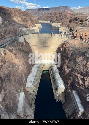 Schöner hoover Damm tagsüber Stockfoto