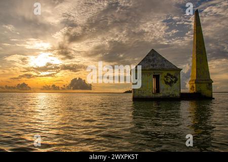 Chilka-Frühstücksinsel und Sonnenaufgang Stockfoto